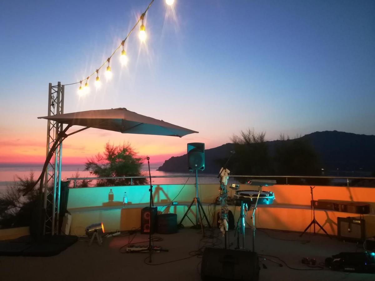 Village De Vacances Paese Di Lava, Grand Ajaccio アラタ エクステリア 写真